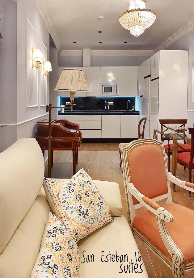 Suites San Esteban 16 Real Siviglia Esterno foto