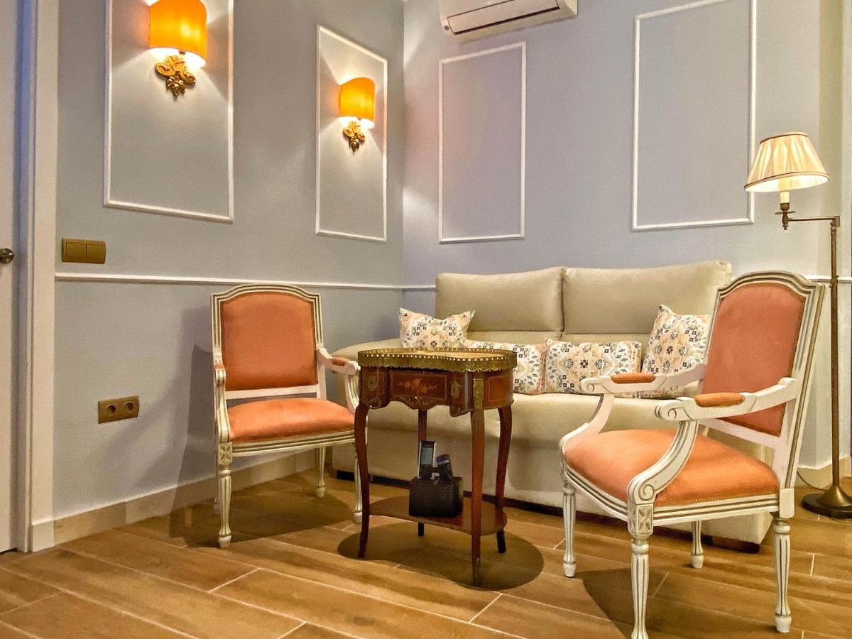 Suites San Esteban 16 Real Siviglia Esterno foto