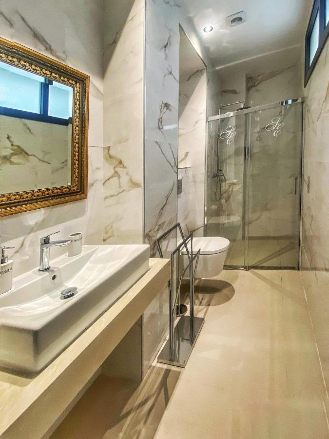 Suites San Esteban 16 Real Siviglia Esterno foto