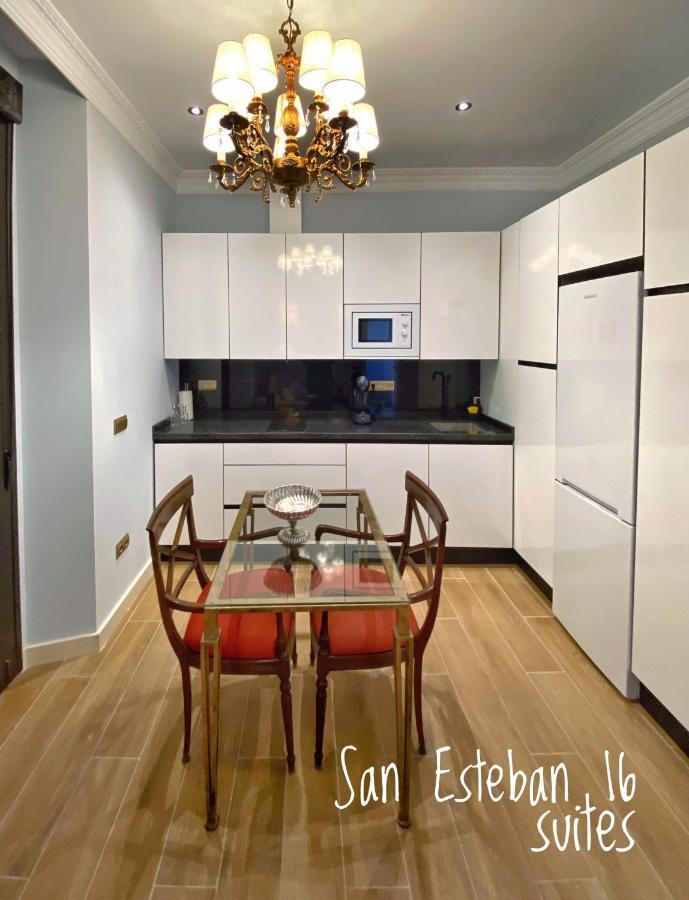 Suites San Esteban 16 Real Siviglia Esterno foto