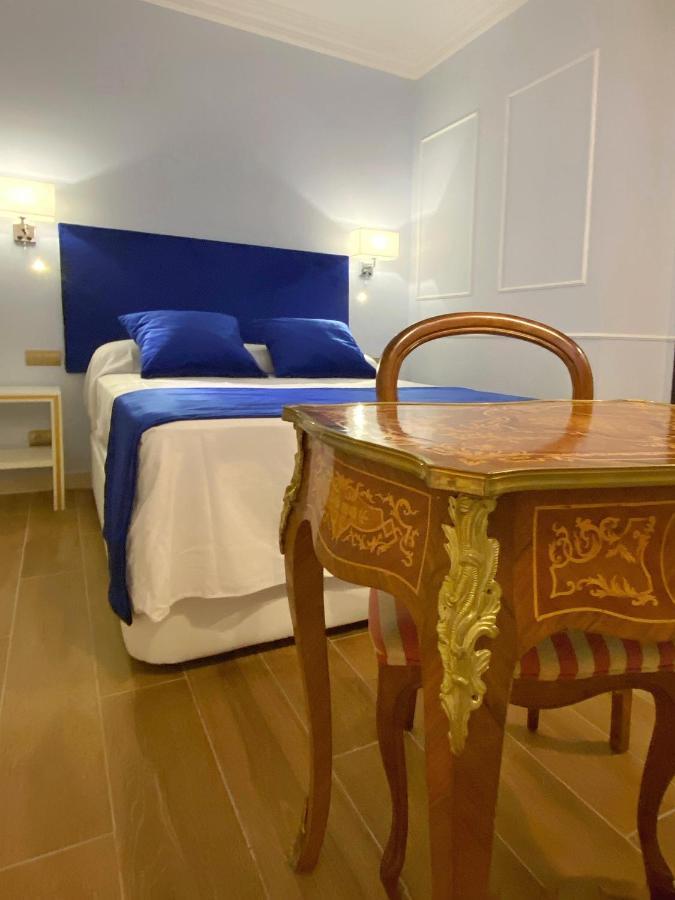 Suites San Esteban 16 Real Siviglia Esterno foto